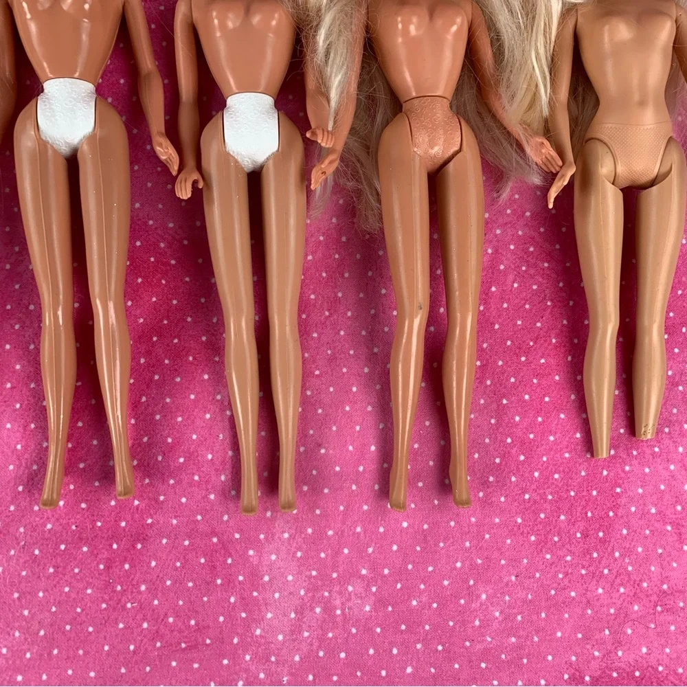 Barbie Collection - Picture 9 of 16